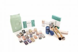 Maskcara Artist Kit $199- Photo Credit Chelsea Lewis- www.TheWaitingWarriors.com